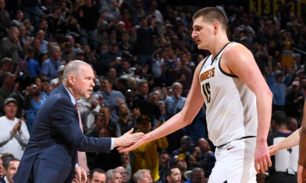 下基调的强 下基调的强